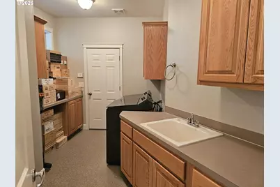 1395 NW West Meadows Dr, Salem, OR 97304 - Photo 19