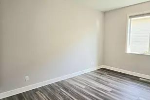 1395 NW West Meadows Dr, Salem, OR 97304 - Photo 23