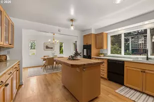1995 Greiner St, Eugene, OR 97405 - Photo 3