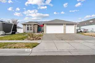 113 NE 13th St, Hermiston, OR 97838 - Photo 1
