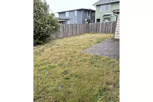 938 SW 11th St, Newport, OR 97365 - Photo 9