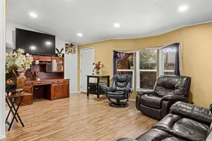 8300 NE Quatama St, Hillsboro, OR 97006 - Photo 3