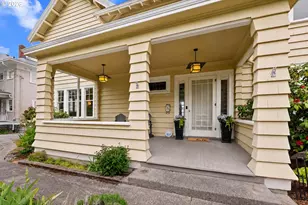 1684 Irving Ave, Astoria, OR 97103 - Photo 3