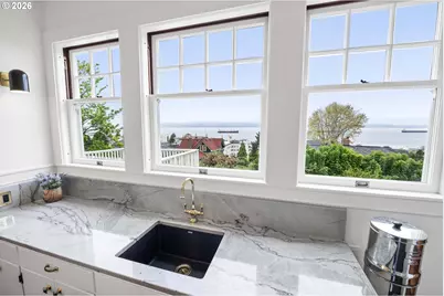 1684 Irving Ave, Astoria, OR 97103 - Photo 19