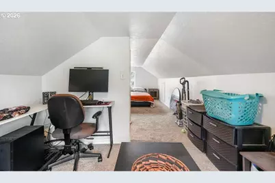 422 Elder St, Drain, OR 97435 - Photo 21