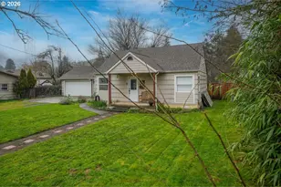 422 Elder St, Drain, OR 97435 - Photo 3