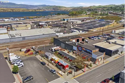 801 E 2nd St, The Dalles, OR 97058 - Photo 17