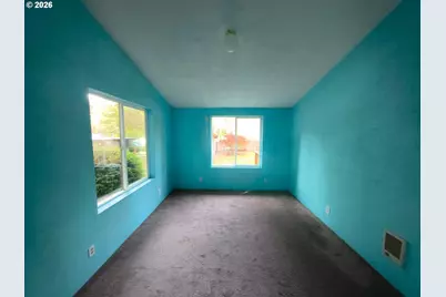 91136 Seaview Ln, Coos Bay, OR 97420 - Photo 5