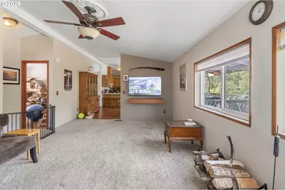 3225 Senecal Creek Dr, Woodburn, OR 97071 - Photo 19