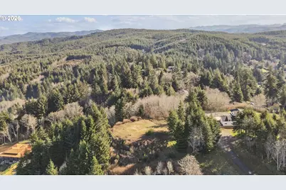 Fiddleback, North Bend, OR 97459 - Photo 23