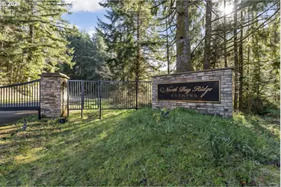 Fiddleback, North Bend, OR 97459 - Photo 3