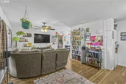 2523 NE 111th Ave, Portland, OR 97220 - Photo 11