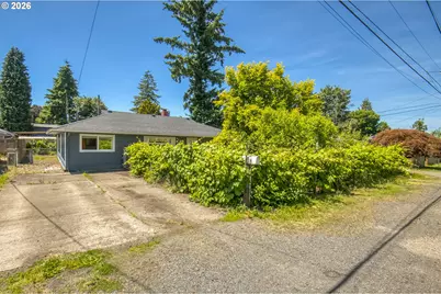 2523 NE 111th Ave, Portland, OR 97220 - Photo 3