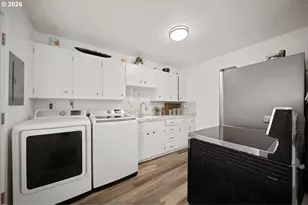 9525 9533 N Leonard St, Portland, OR 97203 - Photo 37