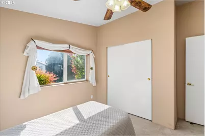 4055 Royal Ave #76, Eugene, OR 97402 - Photo 21