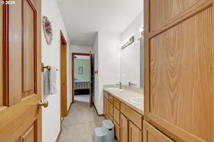 30898 Camas Swale Rd, Creswell, OR 97426 - Photo 33