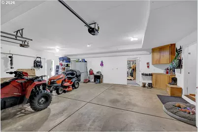 30898 Camas Swale Rd, Creswell, OR 97426 - Photo 37