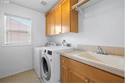 17170 NW Tucson St, Beaverton, OR 97006 - Photo 41