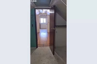 859 E St, Coos Bay, OR 97420 - Photo 19