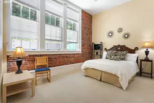 10458 NW 2nd St, Portland, OR 97231 - Photo 33