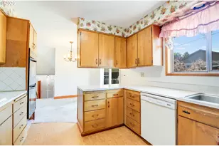 1004 Maple St, The Dalles, OR 97058 - Photo 13