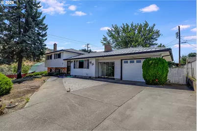 1004 Maple St, The Dalles, OR 97058 - Photo 3
