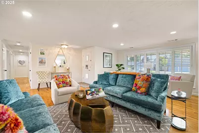 2107 Bedford Way, Eugene, OR 97401 - Photo 5