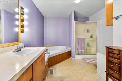 658 S 57th St #14, Springfield, OR 97478 - Photo 17