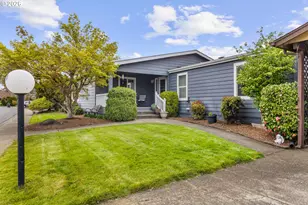 658 S 57th St, Springfield, OR 97478 - Photo 3