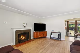 18232 SE Clinton St, Gresham, OR 97030 - Photo 5