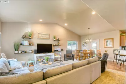 1914 SW 2nd Dr, Pendleton, OR 97801 - Photo 5