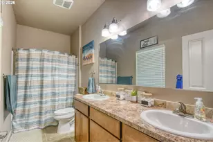 1914 SW 2nd Dr, Pendleton, OR 97801 - Photo 17