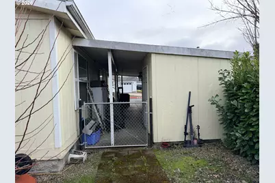 2242 Maia Loop, Springfield, OR 97477 - Photo 21