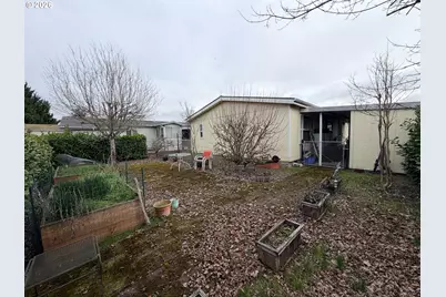 2242 Maia Loop, Springfield, OR 97477 - Photo 23