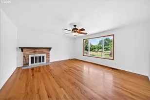 1776 NE Grant St, Hillsboro, OR 97124 - Photo 7
