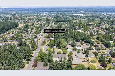 13209 NE San Rafael St, Portland, OR 97230 - Photo 35