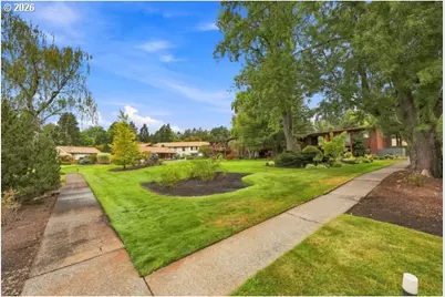 15100 SW Crown Dr #1, Portland, OR 97224 - Photo 13