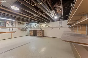 304 NE 62nd Ave, Portland, OR 97213 - Photo 37