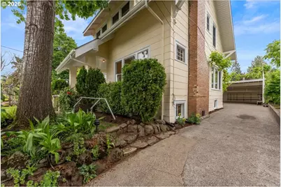 304 NE 62nd Ave, Portland, OR 97213 - Photo 5