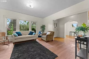 304 NE 62nd Ave, Portland, OR 97213 - Photo 23