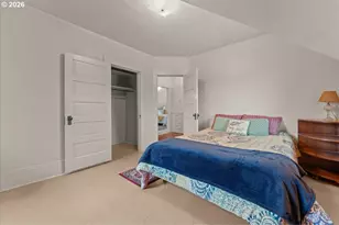 304 NE 62nd Ave, Portland, OR 97213 - Photo 41
