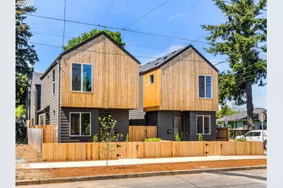4893 NE Cesar E Chavez Blvd, Portland, OR 97211 - Photo 1