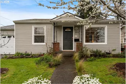 6523 SE 84th Ave, Portland, OR 97266 - Photo 1