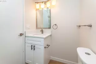 2500 SW 15th St, Gresham, OR 97080 - Photo 11