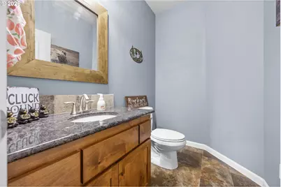 491 Oakwood Dr, Oakland, OR 97462 - Photo 7