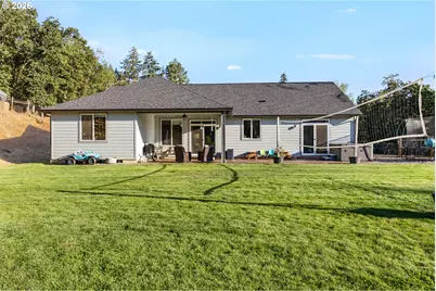 491 Oakwood Dr, Oakland, OR 97462 - Photo 23