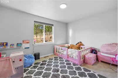 491 Oakwood Dr, Oakland, OR 97462 - Photo 15