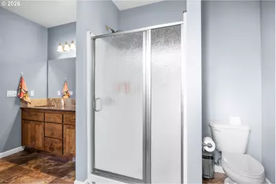 491 Oakwood Dr, Oakland, OR 97462 - Photo 13