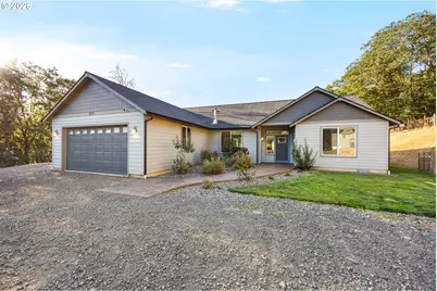 491 Oakwood Dr, Oakland, OR 97462 - Photo 1