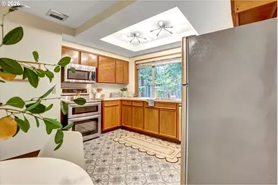 5537 SW Seymour Ct, Portland, OR 97221 - Photo 13